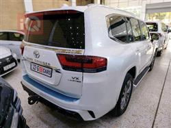 تۆیۆتا لاند کروزەر